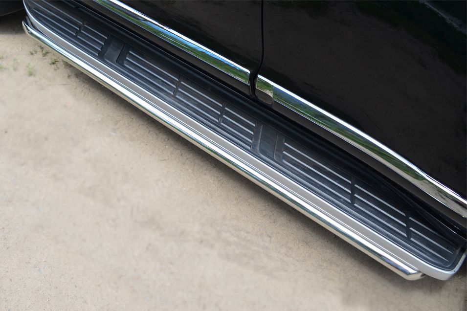 Защита штатного порога RusStal труба d42 для Toyota Land Cruiser Prado 150 2013-2017. Артикул LCPT-001717