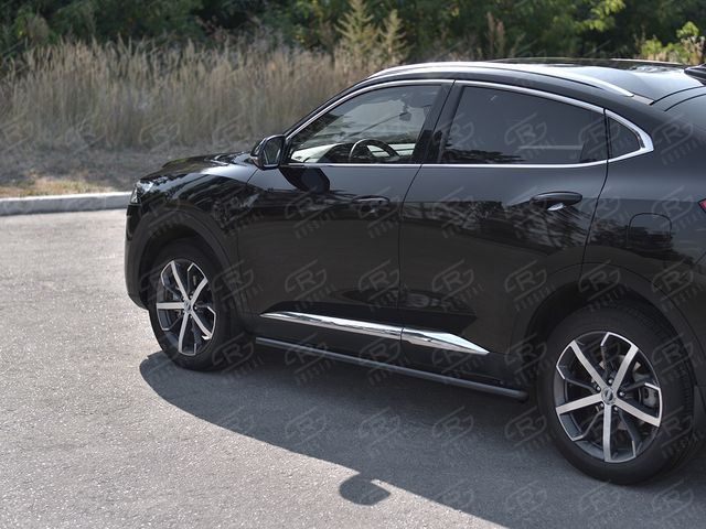 Защита порогов RusStal труба d63 (вариант 2) для Haval F7x 1.5 4WD 2019-2022 Черные. Артикул HF7XT-0038392CH