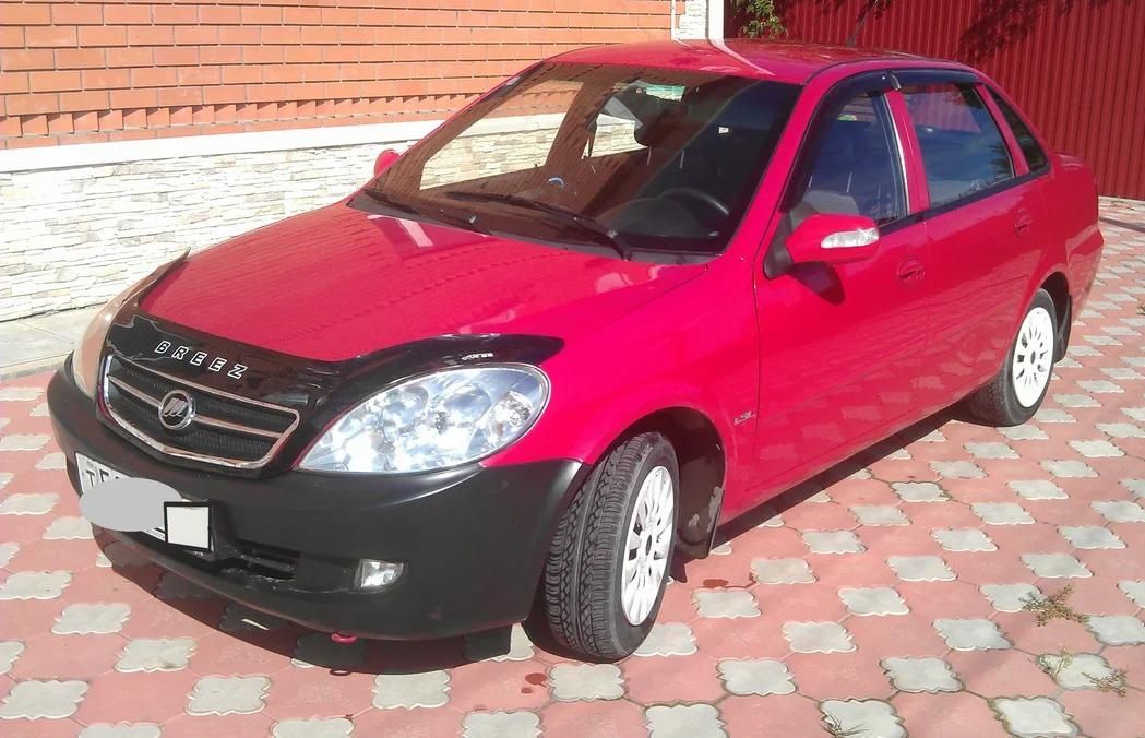 Дефлектор VT52 для капота Lifan Breez 520 2006-2015. Артикул LF01VT