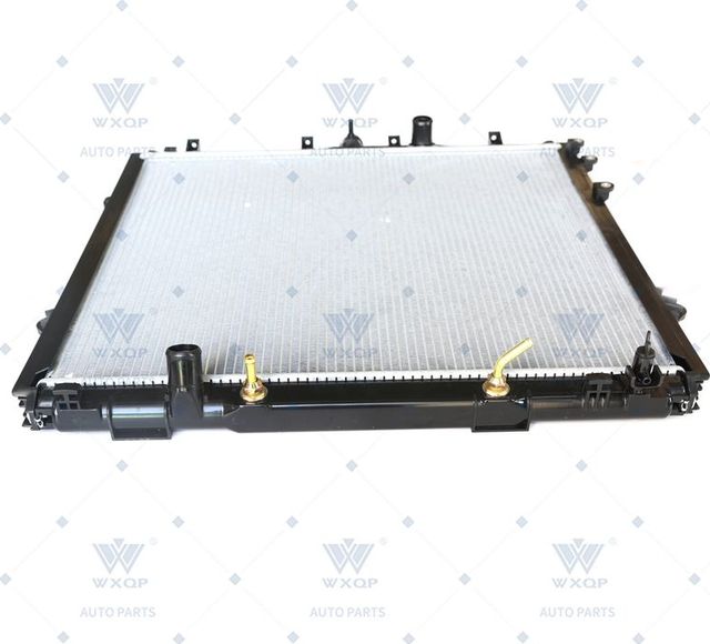 Радиатор охлаждения двигателя Wxqp для Toyota 4Runner V 2010-2026. Артикул 12228