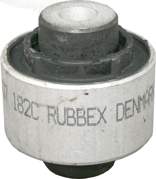 Сайлентблок переднего рычага подвески JP Group. Артикул 1140202100