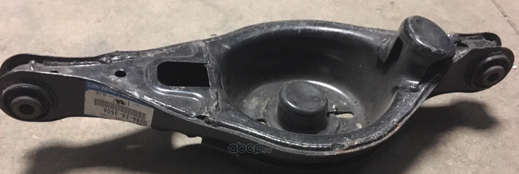 Рычаг подвески Mazda. Артикул G26A28350A