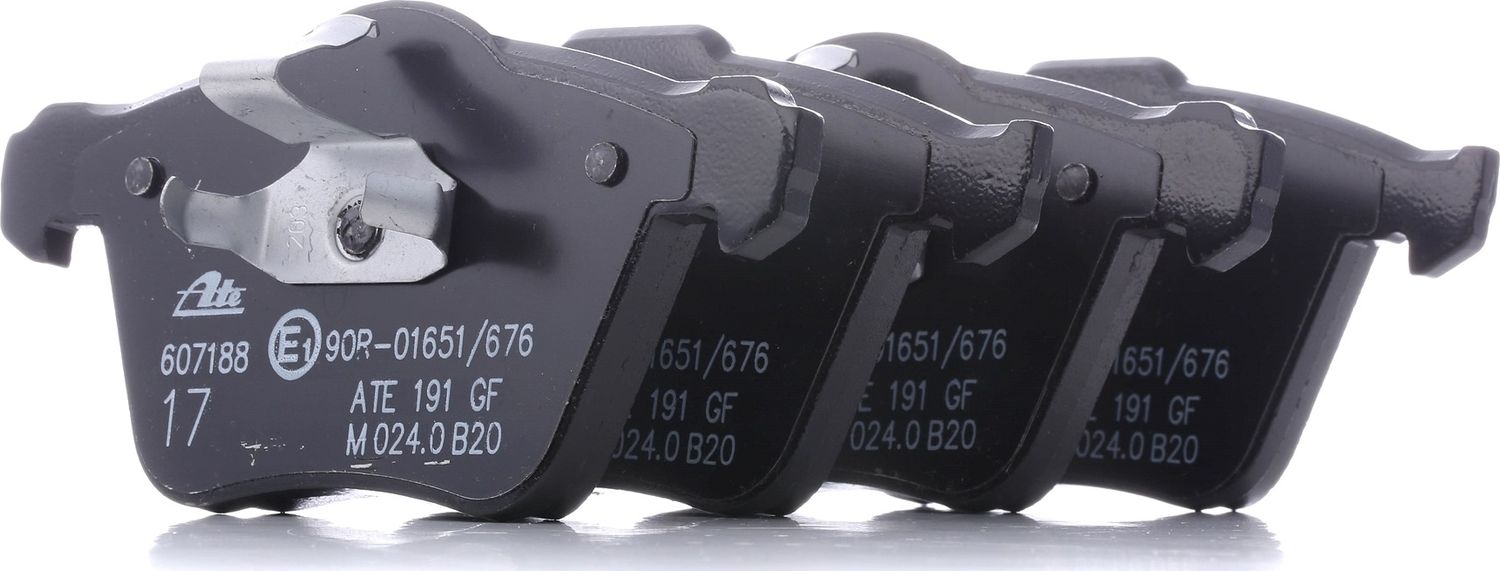 Тормозные колодки ATE. Артикул 13.0460-7188.2