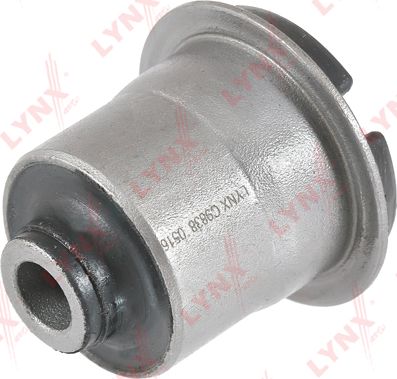 Сайлентблок переднего рычага подвески LYNXauto. Артикул C9838
