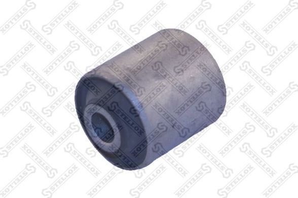 Сайлентблок переднего рычага подвески Stellox. Артикул 87-37002-SX