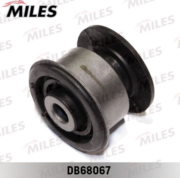 Сайлентблок переднего рычага подвески Miles. Артикул DB68067