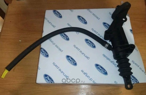 Цилиндр сцепления главный Ford. Артикул 1817596