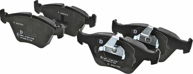 Тормозные колодки Delphi (Low-Metallic) передние для BMW 5 IV (E39) 1995-2004. Артикул LP1608