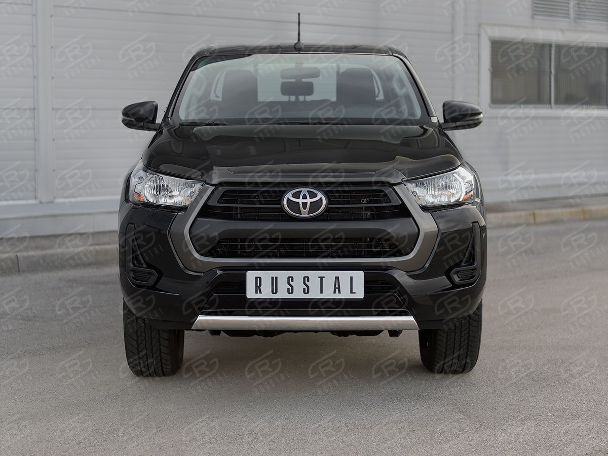 Защита RusStal переднего бампера d75х42 дуга для Toyota Hilux VIII 2020-2026. Артикул THZ-003491