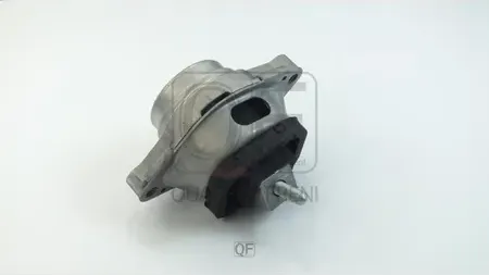 ОПОРА ДВИГАТЕЛЯ RH (Quattro Freni). Артикул QF00A00689