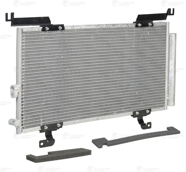 Радиатор кондиционера (конденсатор) Luzar для Subaru Outback V 2015-2019. Артикул LRAC 2202