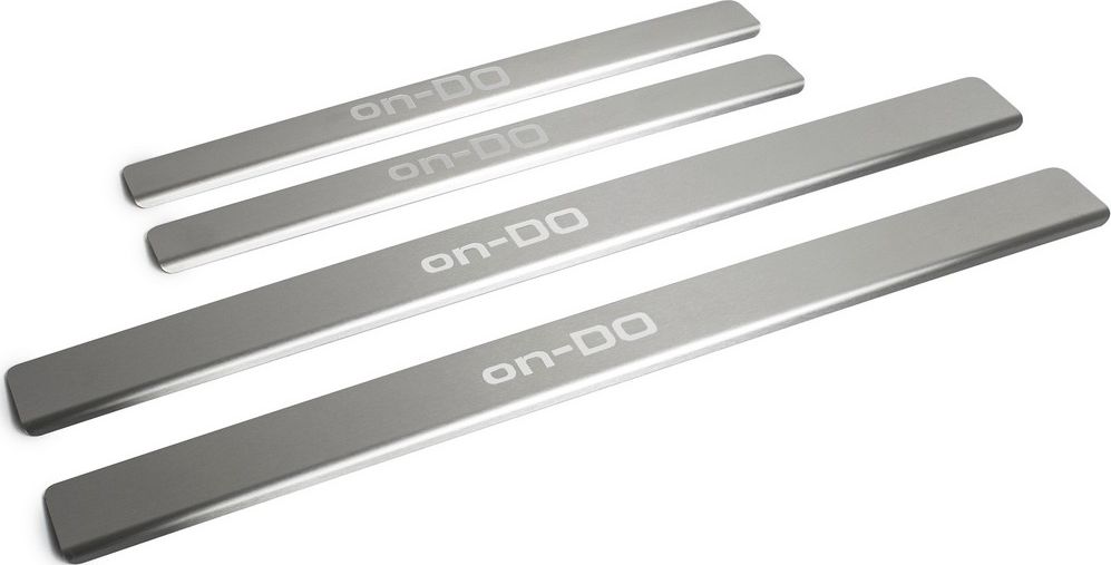 Накладки AutoMax на пороги для Datsun on-DO 2014-2020. Артикул AMDAOND01