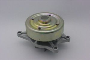 Помпа (водяной насос) GMB для Lotus Elise II 2007-2025. Артикул GWT-133A