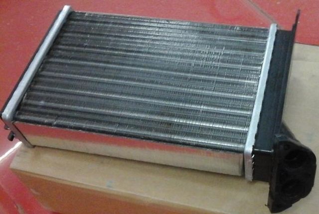 Радиатор отопителя (печки) AVA для BMW 3 II (E30) 1982-1994. Артикул BW6005