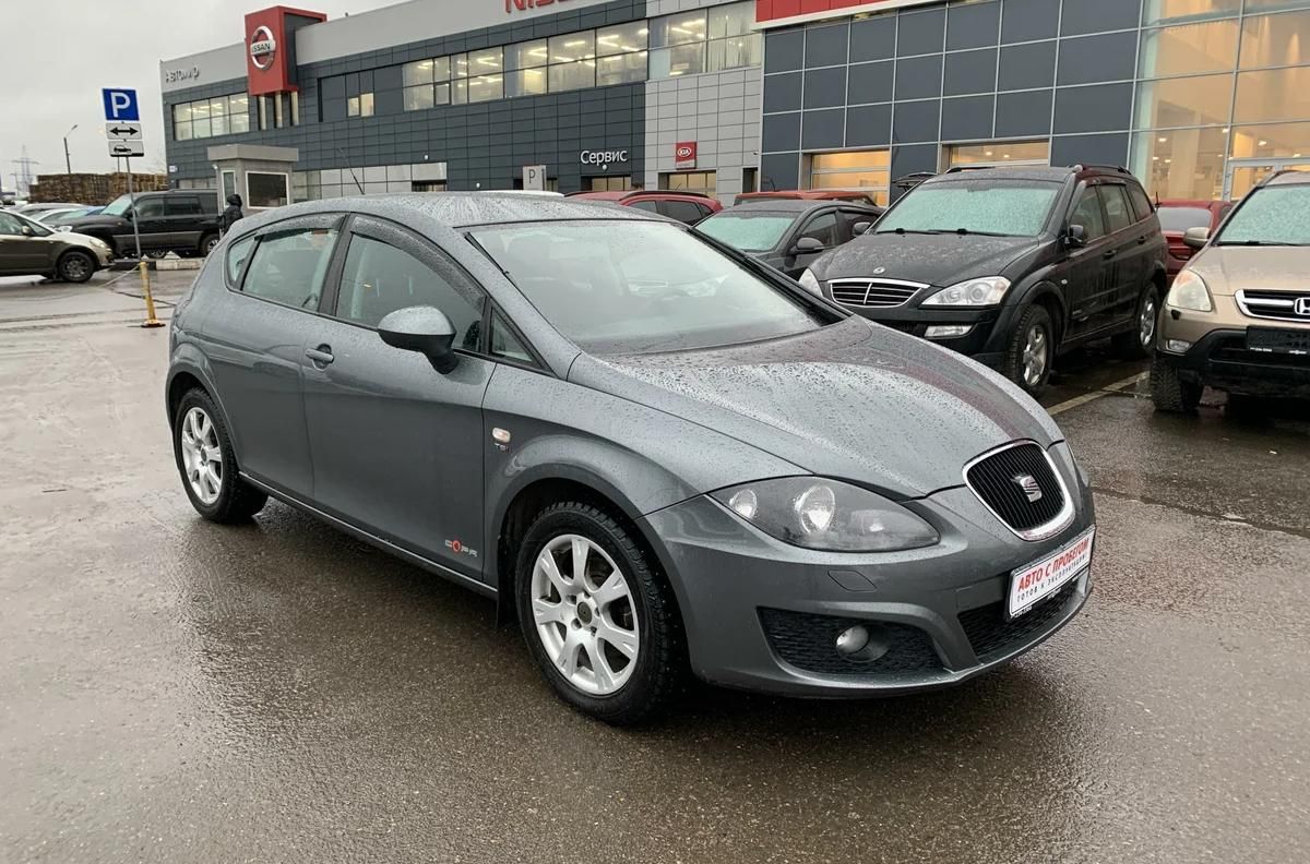 Дефлекторы Cobra Tuning для окон Seat Leon II 2005-2012. Артикул S10305