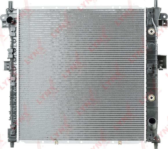Радиатор охлаждения двигателя LYNXauto. Артикул RB-1118