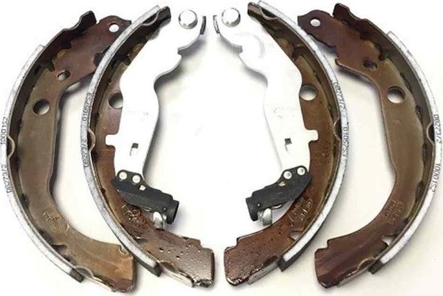 Тормозные колодки Renault задние для Renault Duster I 2011-2020. Артикул 440605238R