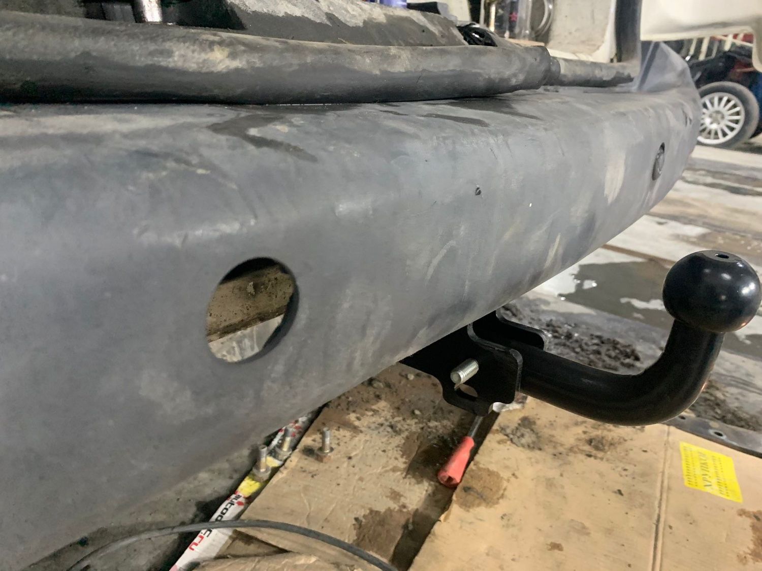 Фаркоп Garant для Volkswagen Multivan T6 фургон, микроавтобус (вкл. авто с парктроником) 2015-2026. Артикул G-V044