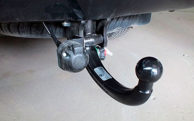 Фаркоп Oris (ранее Bosal) для Toyota Land Cruiser 200 2007-2021. Артикул 3012-AK41