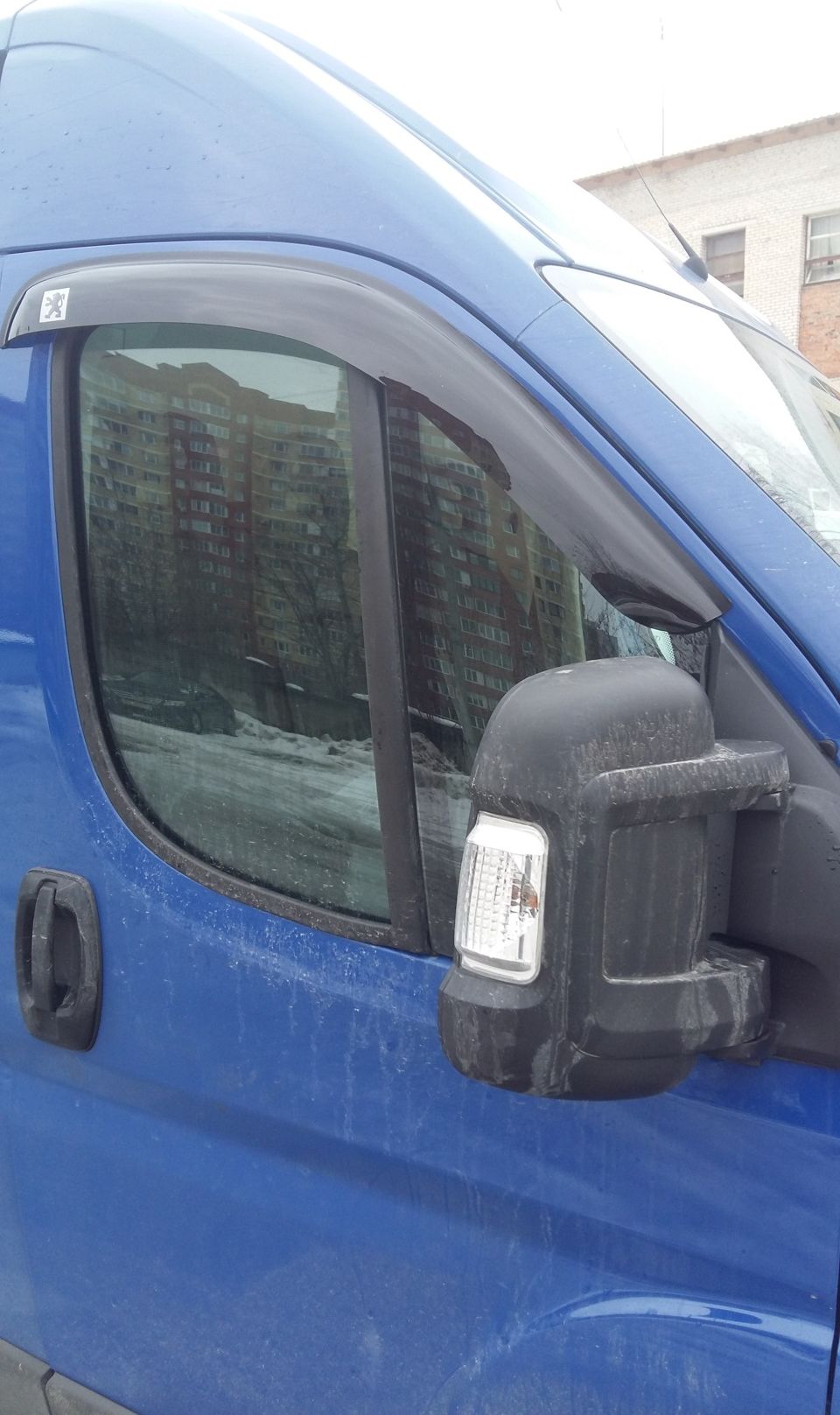 Дефлекторы SIM для окон Peugeot Boxer II 2006-2026. Артикул SFIDUC0632