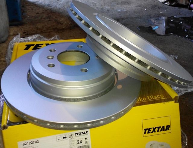 Тормозной диск Textar Pro. Артикул 92122703
