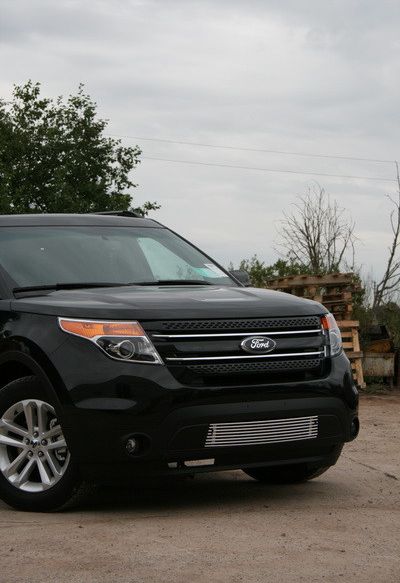 Накладка на решётку воздухозаборника НИЖНЯЯ Союз-96 d10 (черн. заглушка) для Ford Explorer V 2011-2015. Артикул FEXP.96.2100