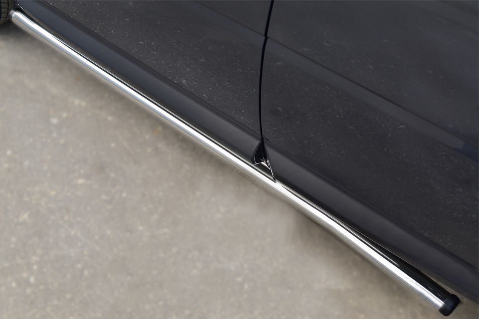 Защита порогов RusStal труба d63 (вариант 2) для Land Rover Freelander II 2013-2014. Артикул LFRT-0014932