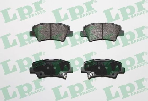 Тормозные колодки LPR. Артикул 05P1558