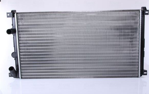 Радиатор охлаждения двигателя Nissens для Opel Movano II 2000-2010. Артикул 63819