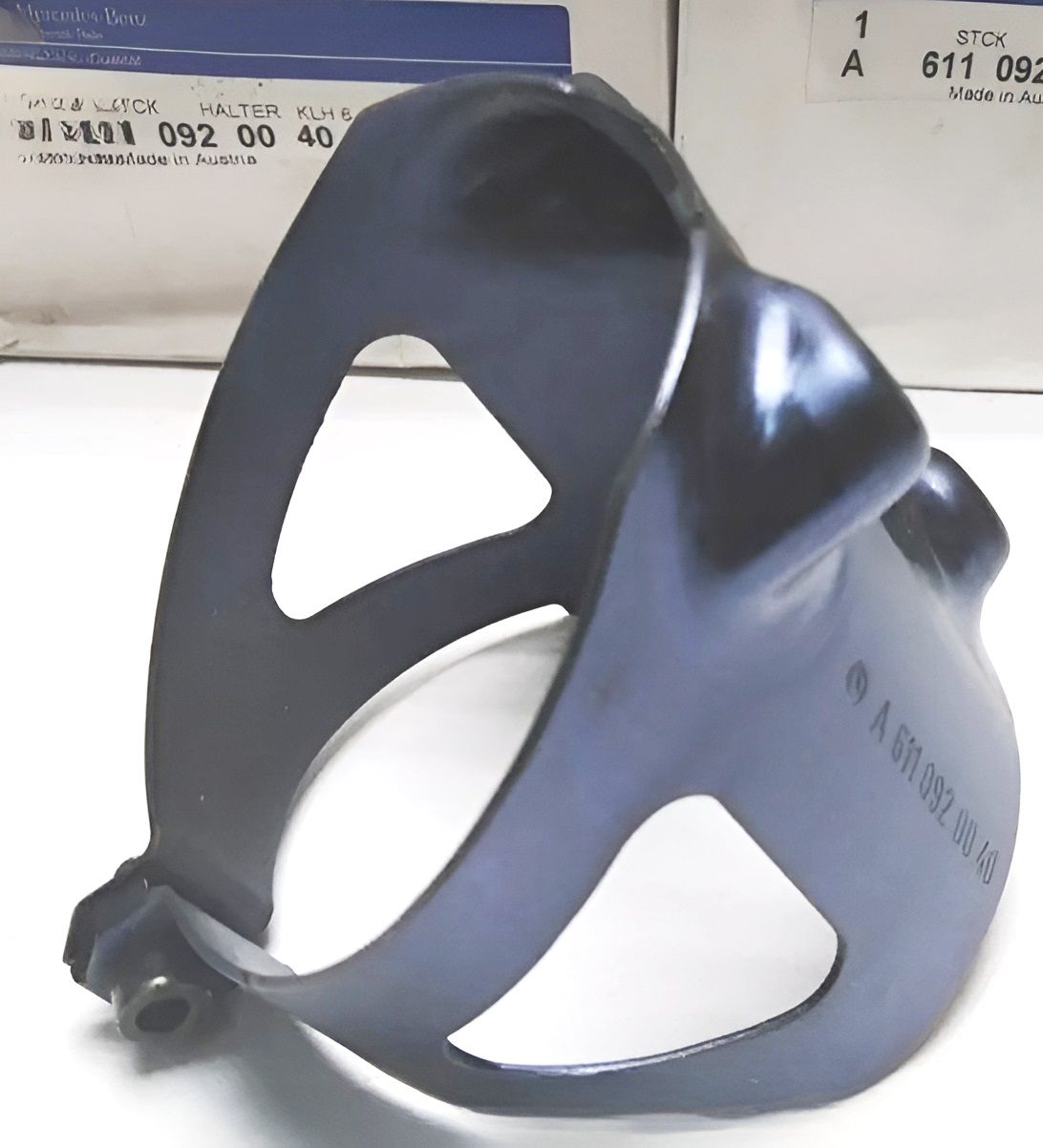 Скоба крепления фильтра топливного Mercedes-Benz. Артикул A6110920040