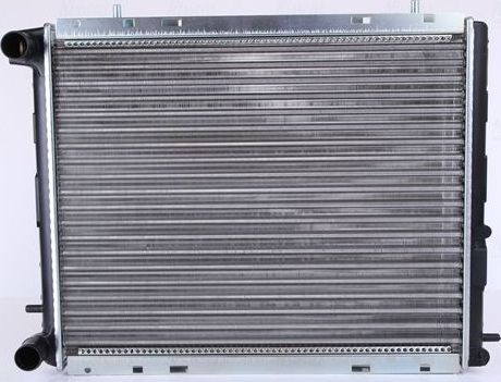 Радиатор охлаждения двигателя Nissens для Renault 19 II 1991-1996. Артикул 63906