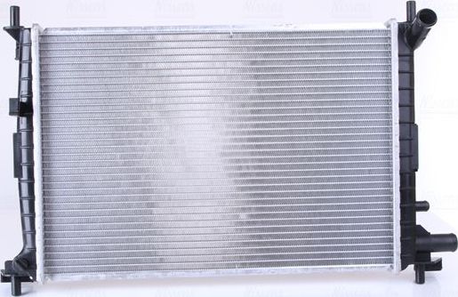 Радиатор охлаждения двигателя Nissens для Mazda 121 III 1996-2003. Артикул 62086