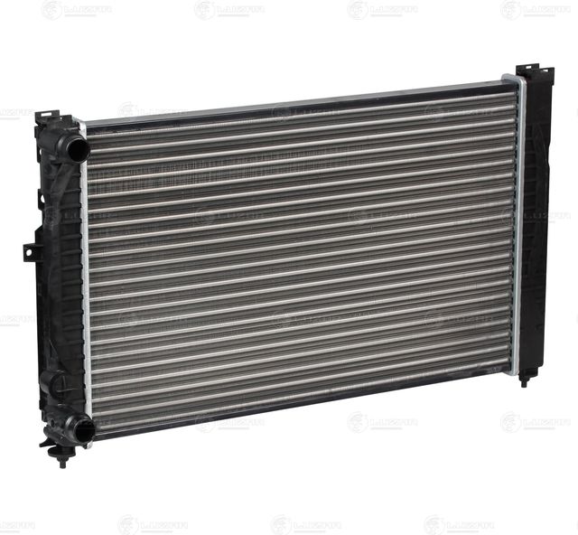 Радиатор охлаждения двигателя Luzar для Audi S6 II (C5) 1999-2005. Артикул LRc 1812