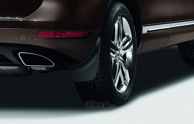 Комлект задних брызговиков touareg nf VAG. Артикул 7P0075101