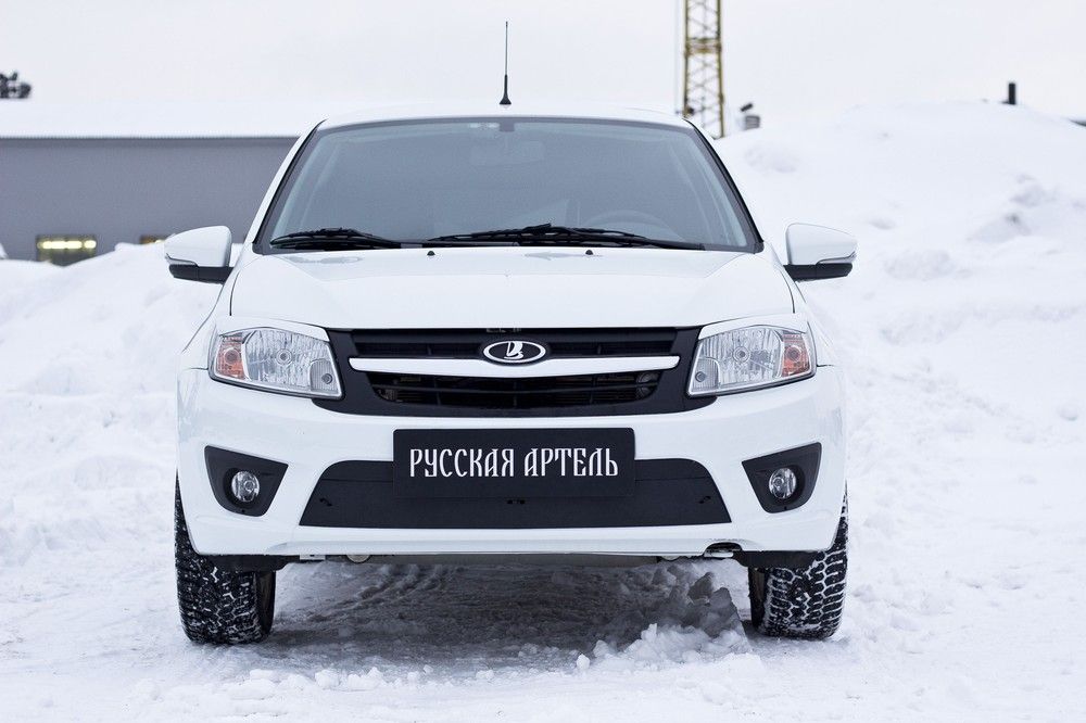 Зимняя заглушка (утеплитель) Русская Артель решетки переднего бампера для ВАЗ Lada Granta I лифтбек, седан 2014-2018. Артикул ZRLG-041202