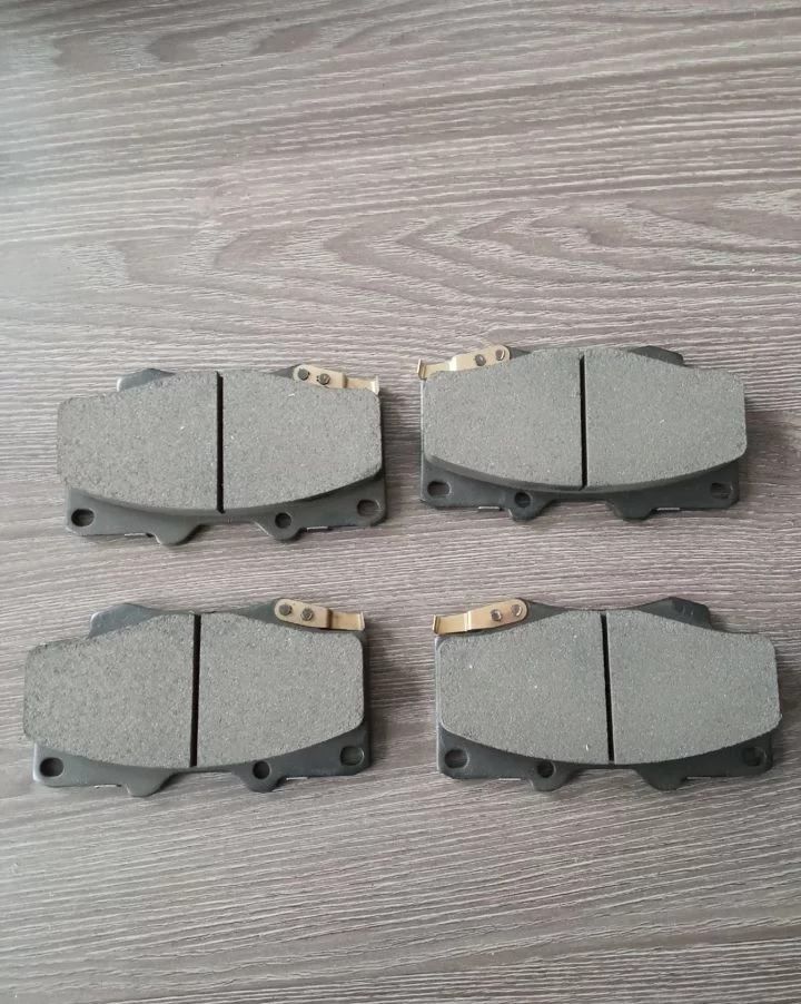 Тормозные колодки Sangsin Hi-Q. Артикул SP1375