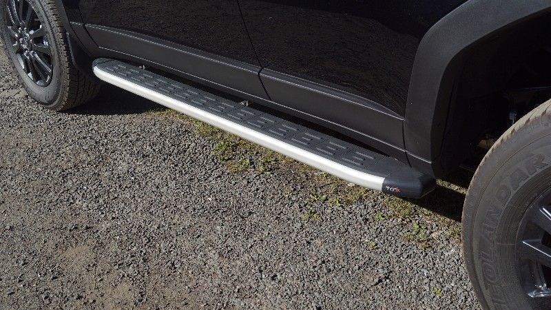 Пороги алюминиевые ТСС с пластиковой накладкой 1720 мм для Toyota Land Cruiser Prado 250 2023-2026. Артикул TOYLC25024-08AL