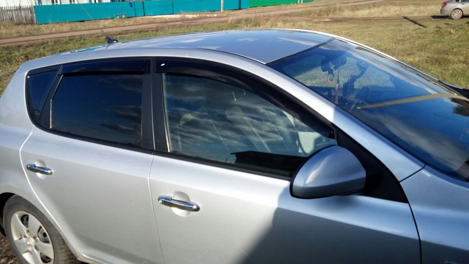 Дефлекторы Cobra Tuning для окон Hyundai i30 I хэтчбек 5-дв. 2007-2012. Артикул K10407