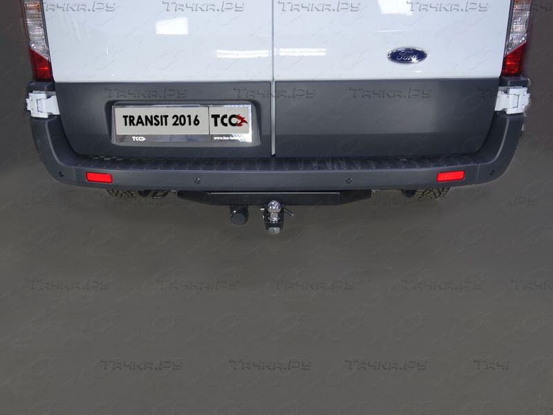 Фаркоп ТСС оцинкованный под американский квадрат для Ford Transit 2016-2026. Артикул TCU00108