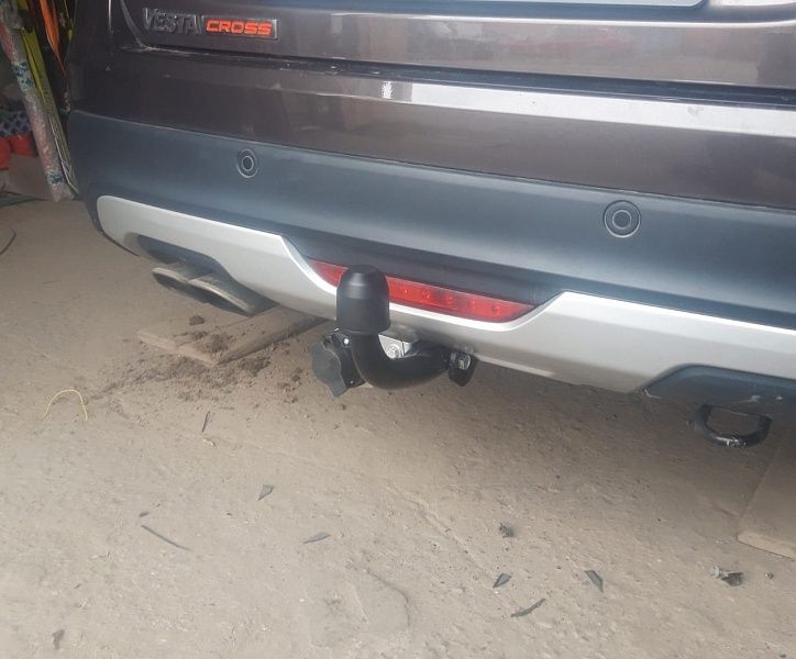 Фаркоп Трейлер для Lada Vesta седан, универсал 2015-2026. Артикул 2180.01