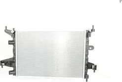 Радиатор охлаждения двигателя BSG. Артикул BSG 65-520-036