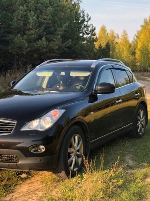 Дефлекторы Cobra Tuning для окон (c хром. молдингом) Infiniti QX50 J50 2014-2025. Артикул I10714CR