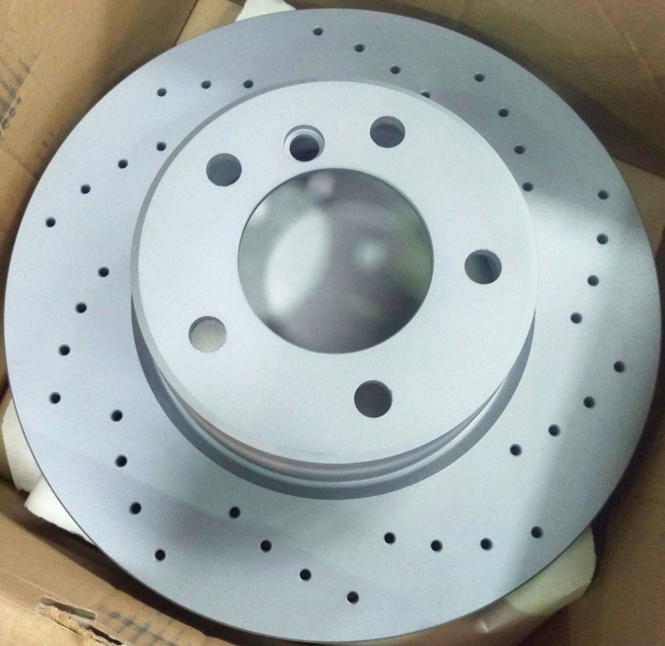 Тормозной диск Zimmermann Sport Coat Z. Артикул 150.3402.52