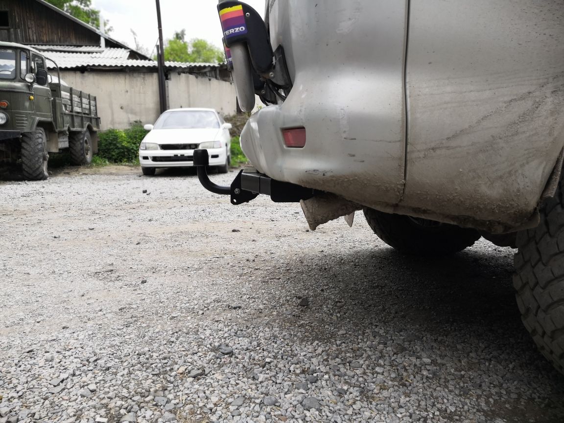 Фаркоп Halty для Mitsubishi  Delica IV ("булка") 1994-2007. Артикул MDel97-06-A (H.M17.A)