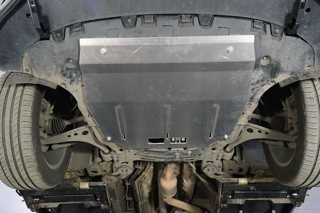 Защита алюминиевая ТСС (4 мм) для картера и КПП GAC GS8 2021-2023. Артикул ZKTCC00555