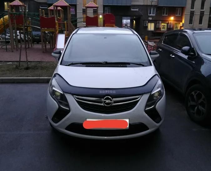 Дефлектор VT52 для капота Opel Zafira C 2012-2026. Артикул OP33VT