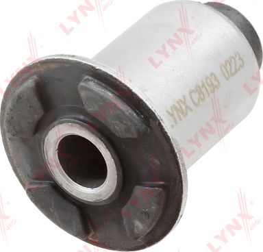 Сайлентблок переднего рычага подвески LYNXauto. Артикул C8193