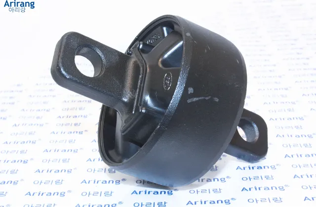 Сайленблок продольного рычага правый (Arirang) Arirang. Артикул ARG121393R