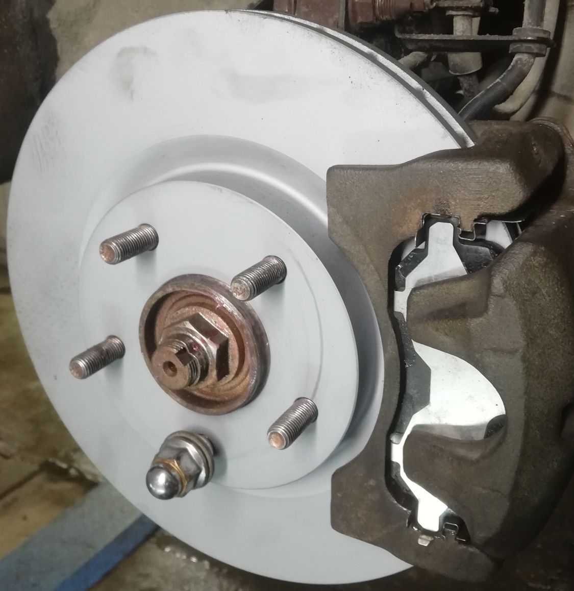 Тормозной диск Zimmermann Coat Z. Артикул 380.2111.20