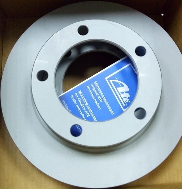 Тормозной диск ATE передний для ВАЗ Нива, 4x4 1976-2016. Артикул 24.0112-0130.1